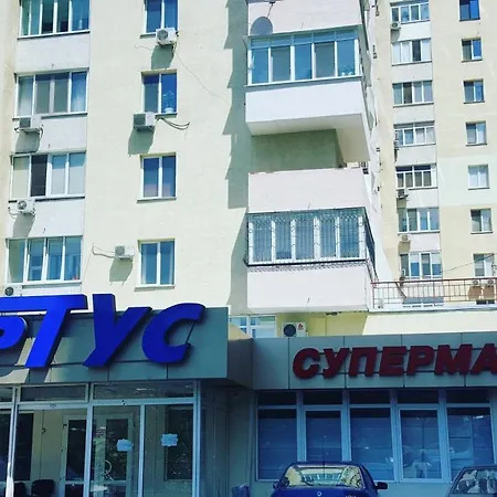 Апартаменты On Kompozitora Nischinskoho 16 *