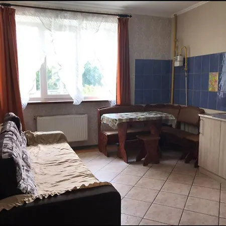 On Kompozitora Nischinskoho 16 Апартаменты